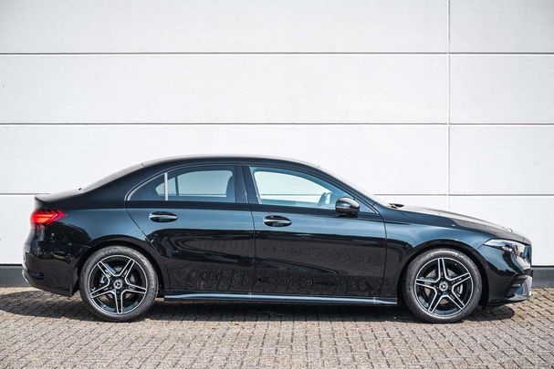 Mercedes-Benz A 180 100 kW image number 7