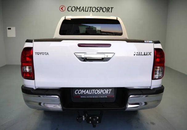 Toyota Hilux 150 kW image number 4