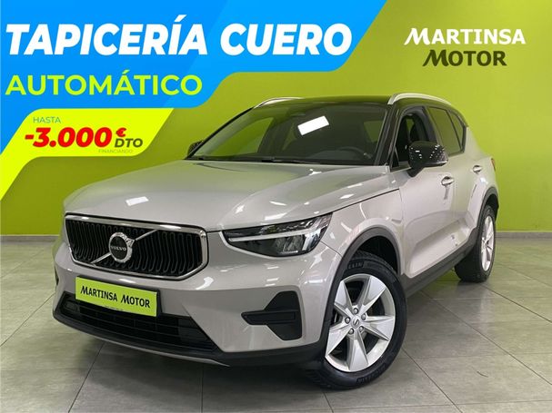 Volvo XC40 B3 Core 120 kW image number 1