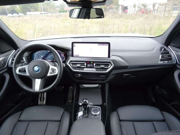 BMW X3 xDrive 137 kW image number 3