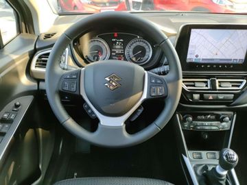 Car image 10