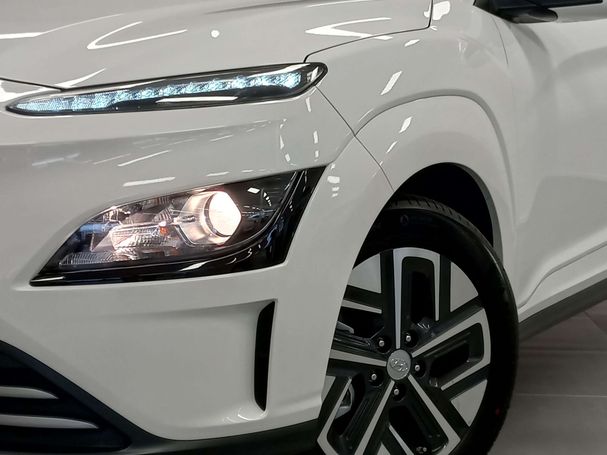 Hyundai Kona 64 kWh 150 kW image number 10