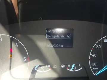 Car image 36