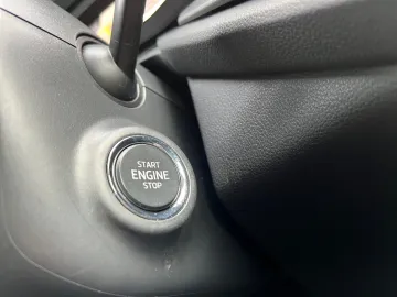 Car image 43