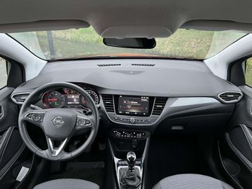 Car image 16