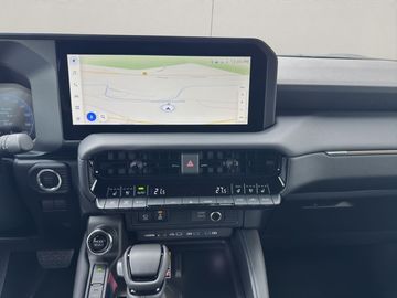 Car image 14