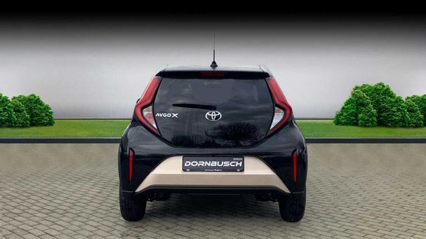 Toyota Aygo X 1.0 53 kW image number 3