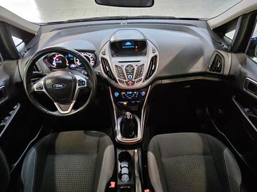 Car image 10