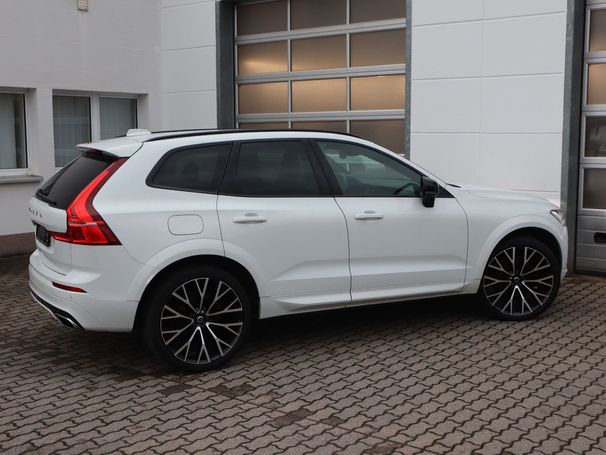 Volvo XC60 B4 R Design 145 kW image number 20