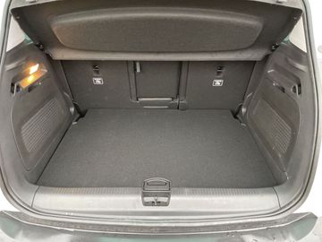 Car image 38