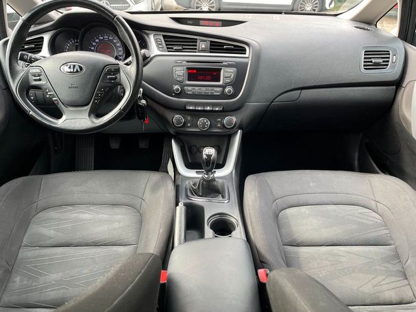 Kia Ceed 1.4 SW Edition 7 73 kW image number 10