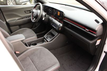 Car image 21