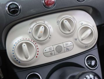 Car image 30