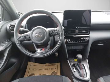 Car image 10