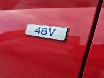 Car image 25