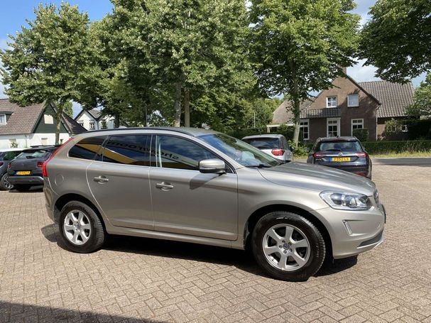 Volvo XC60 D4 Summum 133 kW image number 3