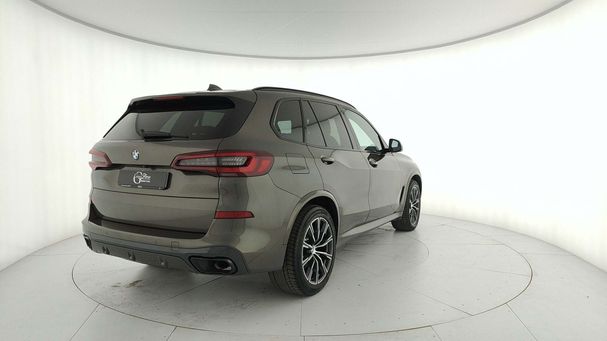 BMW X5 xDrive30d 210 kW image number 3