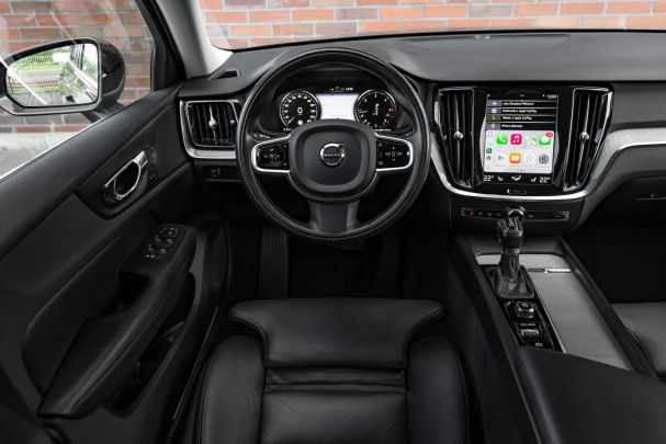 Volvo V60 D4 Geartronic Inscription 140 kW image number 29