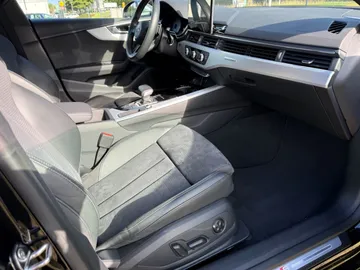 Car image 29