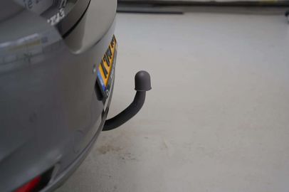 Car image 37