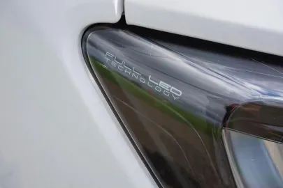 Car image 42