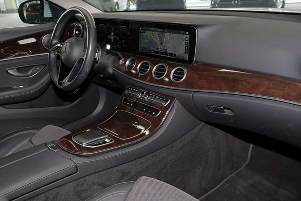 Mercedes-Benz E 300 de T Exclusive 225 kW image number 7