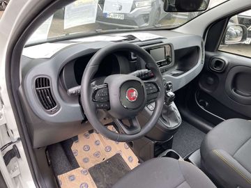 Car image 10