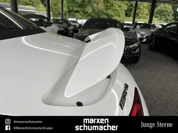 Car image 40