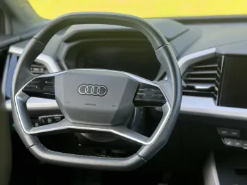 Car image 44