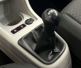 Car image 36