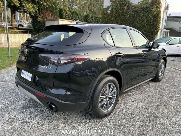 Alfa Romeo Stelvio Diesel AT8 118 kW image number 7