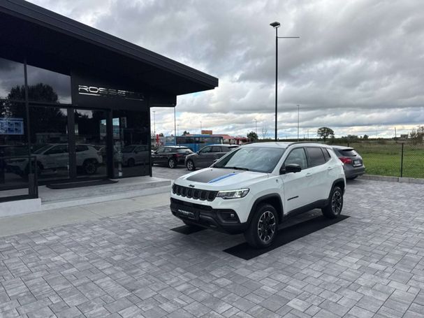 Jeep Compass 1.3 Turbo PHEV Trailhawk 177 kW image number 3