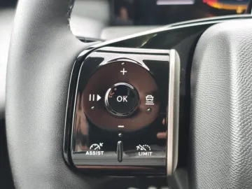 Car image 37
