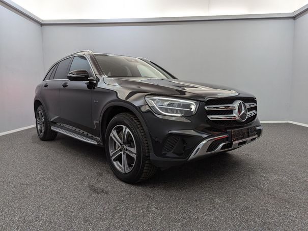 Mercedes-Benz GLC 300 de 225 kW image number 2