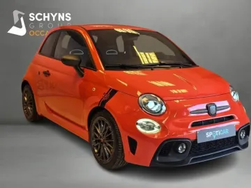 Car image 3