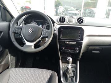 Car image 11