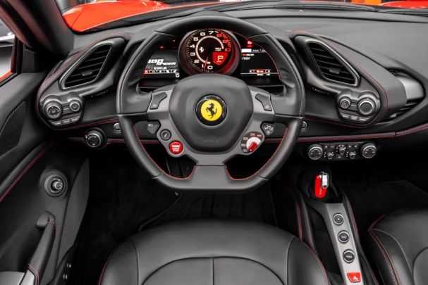 Ferrari 488 Spider 493 kW image number 10