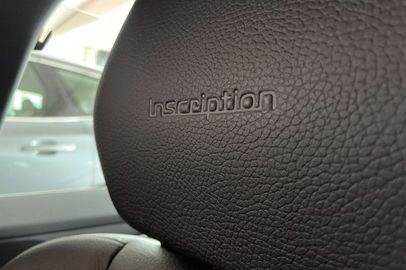 Car image 37