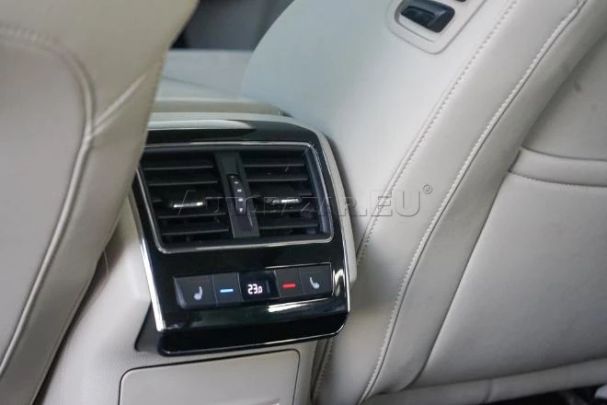 Skoda Superb 2.0 TDI 4x4 Style 140 kW image number 25