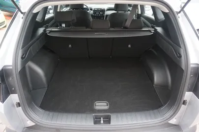 Car image 31