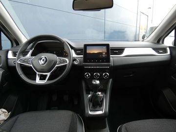 Car image 12