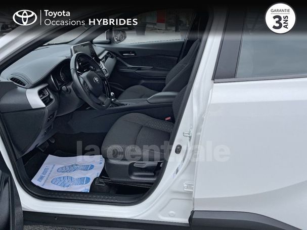 Toyota C-HR 1.8 Hybrid Dynamic 90 kW image number 13