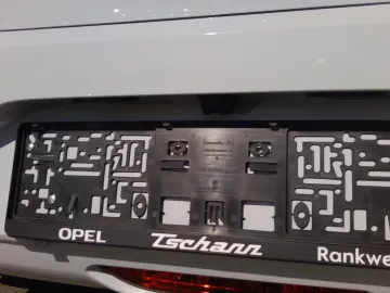 Car image 29