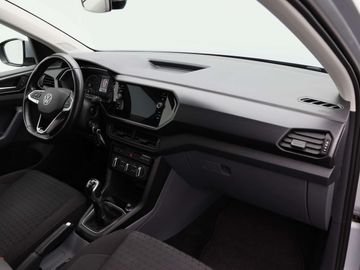 Car image 37