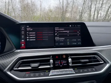 Car image 39