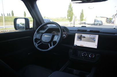 Car image 38