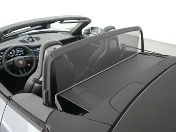 Car image 43