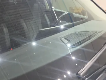 Car image 40