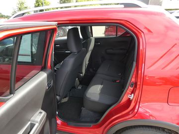 Car image 11