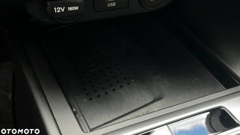 Car image 36